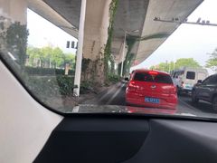 -鲨鱼皮汽车凹陷玻璃修复(静安店)