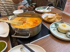 -樾餐厅泰式海鲜火锅(民歌湖店)