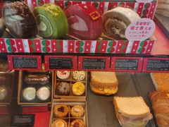 -星巴克(西安曲江银泰店)