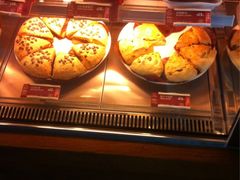 -星巴克臻选(莘庄仲盛店)