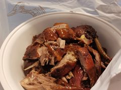 -王浩儿纪六孃甜皮鸭(凌云大厦店)