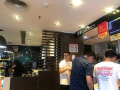 -麦当劳(总统大酒店店)