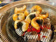 -围炉肉舍•炭烤活鳗•丹东海鲜烤肉(步行街店)