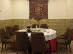 -巴扎美食·新疆菜·西域歌舞表演餐厅(新疆大厦店)