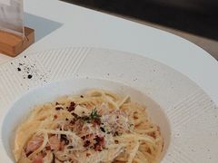 -露露家咖啡店