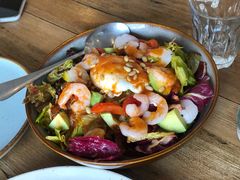 虾仁牛油果沙拉-RAC BAR(安福路店)