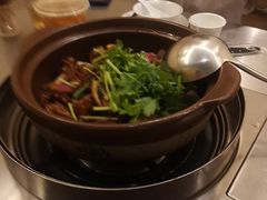 -胡须佬鸡煲四季火锅店(石厦西村直营店)