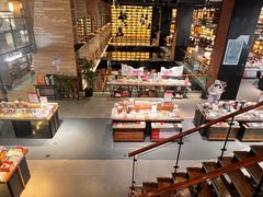 -半山书局(新世纪商城店)