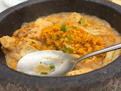 -品海楼·大连海胆锅贴馆(东港店)