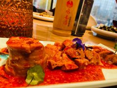 -有红鸡毛店·川菜(建设路店)