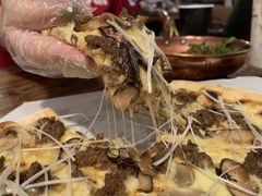 烤牛肉披萨-I HOLIC艾豪丽披萨(KKone店)