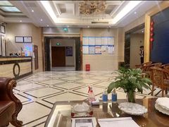 -悦港足浴(龙城国际商业广场店)