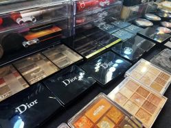 点击看大图 -THE QUEEN(北京店)