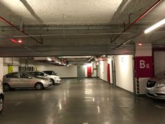 -189弄购物中心-地下停车场