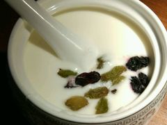酸奶-塔里木新疆饭店(新北万达店)