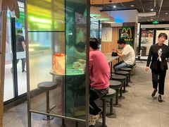 -麦当劳(百联西郊购物中心店)