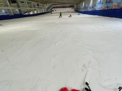 -乔波室内滑雪场