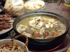 -芸鲜季·云南野生菌餐厅· 云南风物味研社(闵行店)