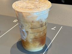 -星巴克(青浦宝龙店)