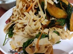 -满兴咱妈烀饼铁锅炖(兰州北街店)