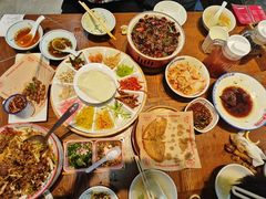 -怪噜范·老贵阳街头名小吃(鸿通城店)