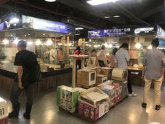 -宠物世家(仲盛世界商城店)
