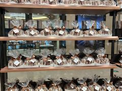 -Laderach 莱德拉(上海环贸iapm店)