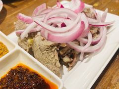 -清真·玛丽亚新疆菜主题餐厅(浙江中路店)