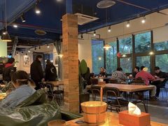 大堂-无届青年餐馆(熙街店)