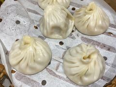 -馋三尺蟹粉小笼(人民广场店)