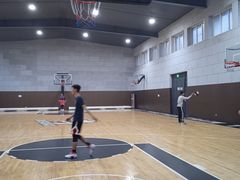 -梦想之巅·青少年篮球·羽毛球·培训中心(西站店)