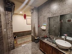 -赤峰宴宾楼(满洲里路店)