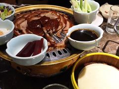 -三人行骨头王火锅(长寿店)