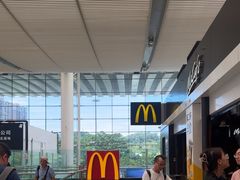 -麦当劳(深圳北站高铁店)