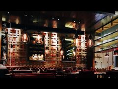 -恰餐厅及酒吧 CHAR Bar & Grill (北京丽都皇冠假日店)