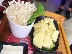 -捞围鲜·港式打边炉(海阳路店)