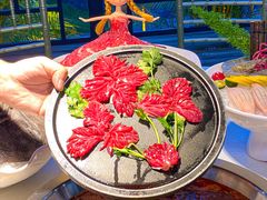 -茅草房·河畔园林火锅