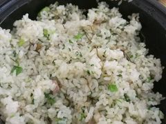 -侬佳蒸菜馆(听潮店)