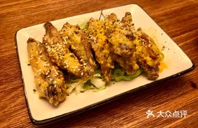Crab Roe Salted Egg Chicken Wings