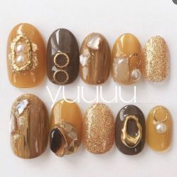 -Pink You美甲洗眉纹绣定制中心