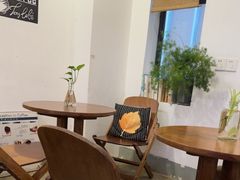 -唐咖精品咖啡(大理古城手冲店)