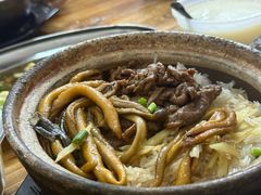 黄鳝拼牛肉饭-文记煲仔饭