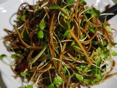 香椿苗拌豆腐丝-楚畹园