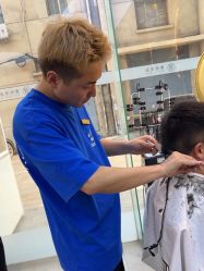 点击看大图 -东时烫染造型·Hair Salon