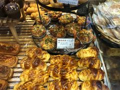 -苹果花园(龙漕路店)