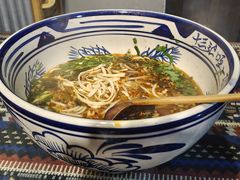 -蜗牛小馆醉乡民谣云南菜(惠新西里店)