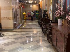 -汉宫汤泉汗蒸洗浴(五四广场店)