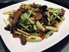 芹菜牛肉-海鲜e族(马王堆店)