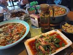 -盐帮食坊•小河帮川菜(四川师大店)