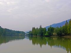 -星湖旅游景区七星岩